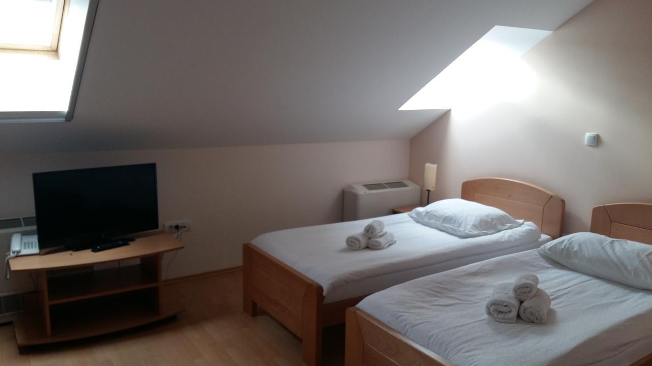 Stari Mlin Otel Vrsac Dış mekan fotoğraf